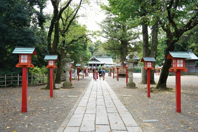 鷲宮神社の参道 久喜市の人気観光スポット